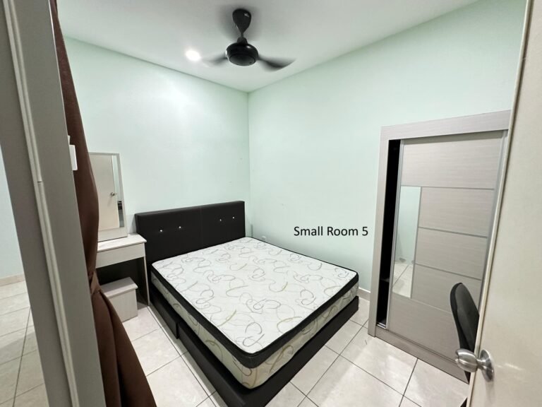 Small Room 5