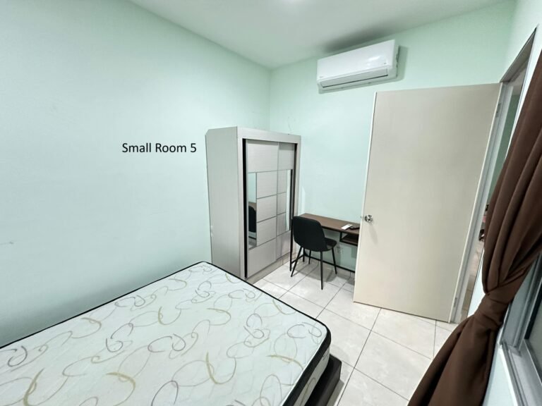 Small Room 5